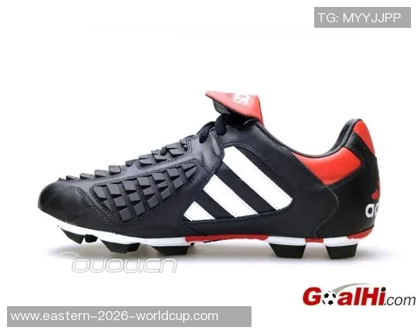 猎鹰足球鞋的独特设计与性能优势解析助你在赛场上展现风采